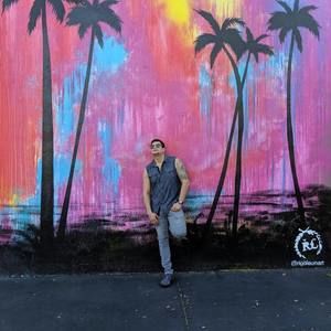 Meet your Posher, Luis